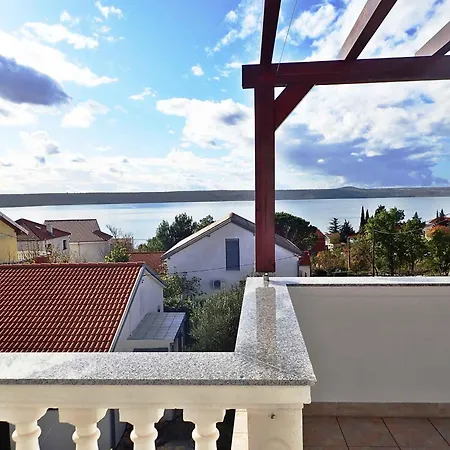 Apartamento In 38949 Maslenica